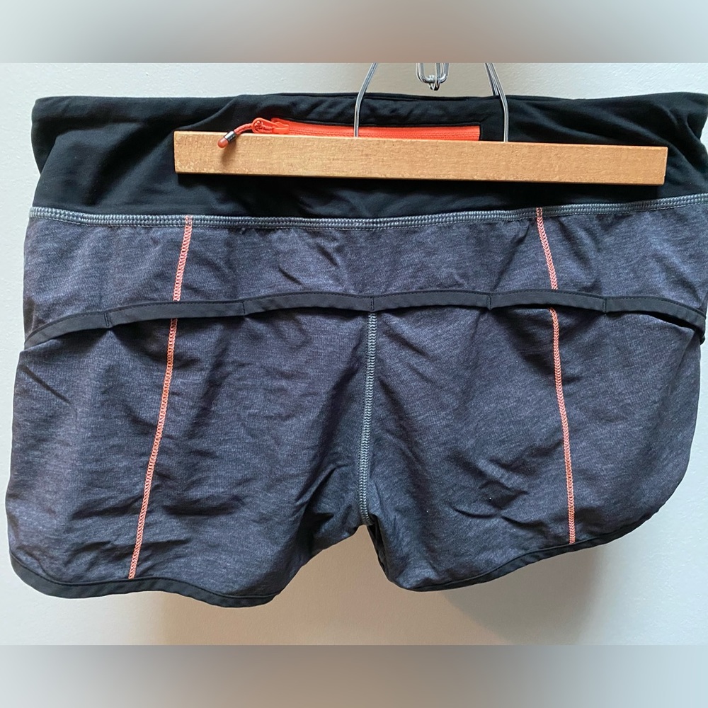 Lululemon speed up shorts — Size 6